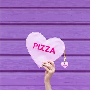 Studio DIY Conversation Heart “Pizza” Clutch